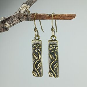 HAND CRAFTED Boho Brass Flower Nature Dangle Earrings
